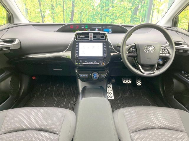 プリウス1.8 S セーフティ プラスII