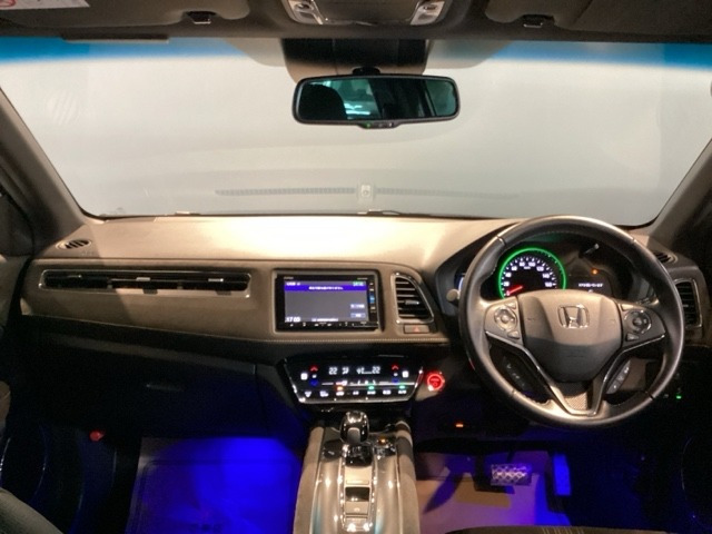 ヴェゼル1.5 ハイブリッド RS ホンダセンシング