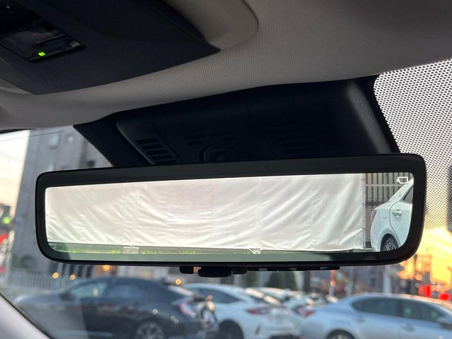 クラウンクロスオーバー2.5 G アドバンスト レザー パッケージ E-Four 4WD