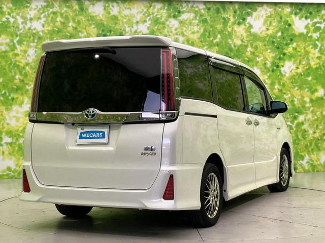 ノア1.8 ハイブリッド Si W×B