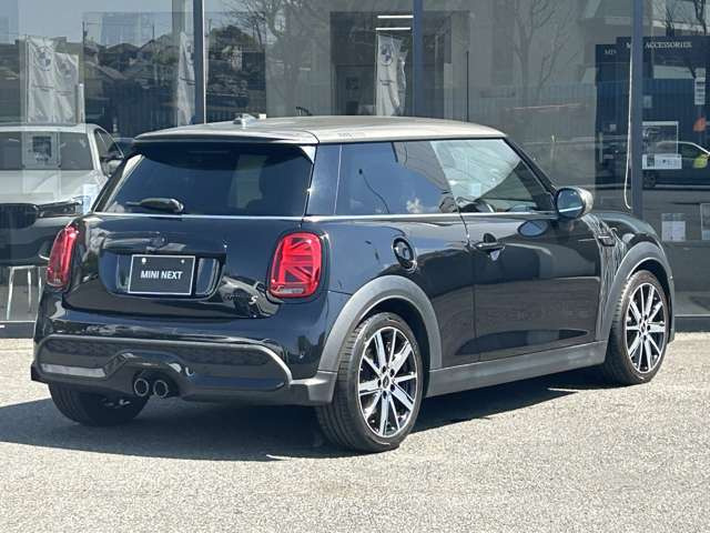 ミニクーパー S シャドーエディション DCT