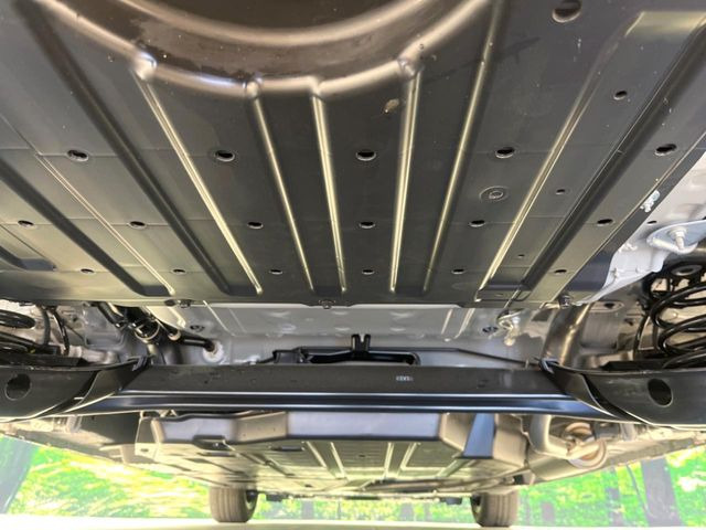 下回りがきれいなうちに、防錆加工の施工がオススメ。降雪地域はもちろん、沿岸部にお住いの方や、趣味でマリン・ウィンタースポーツをされる方にご好評いただいております。