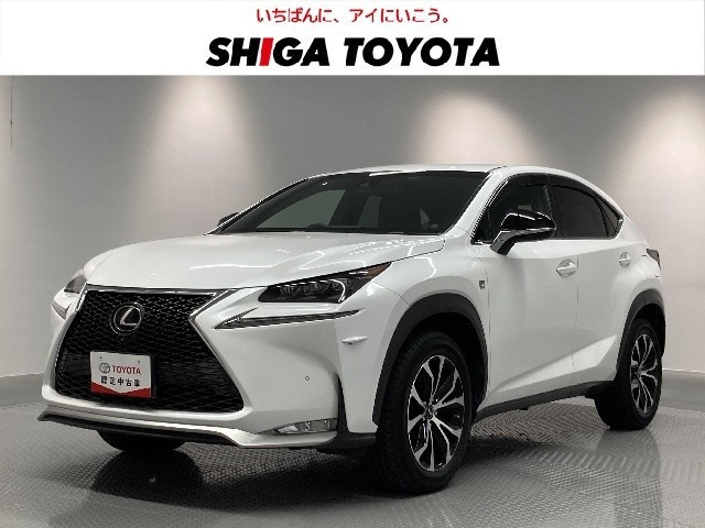 NX200t Fスポーツ 4WD