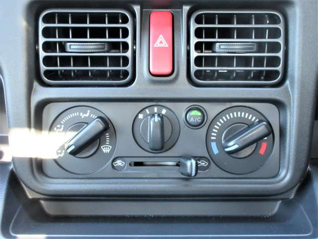 クリッパートラックDX 4WD