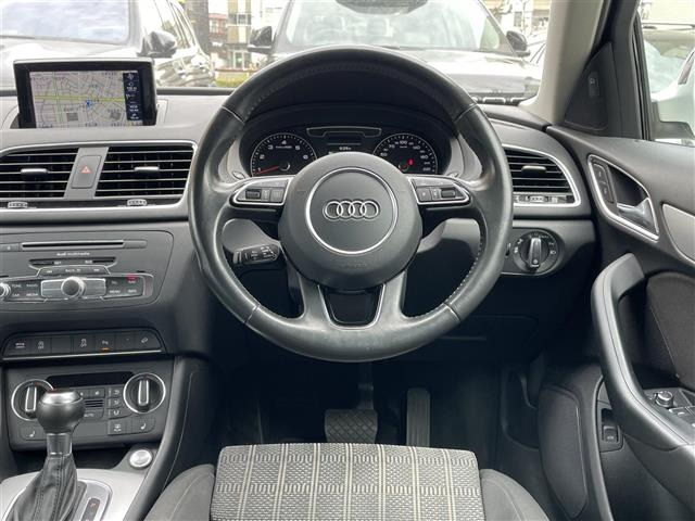 Q32.0 TFSI クワトロ 180PS 4WD