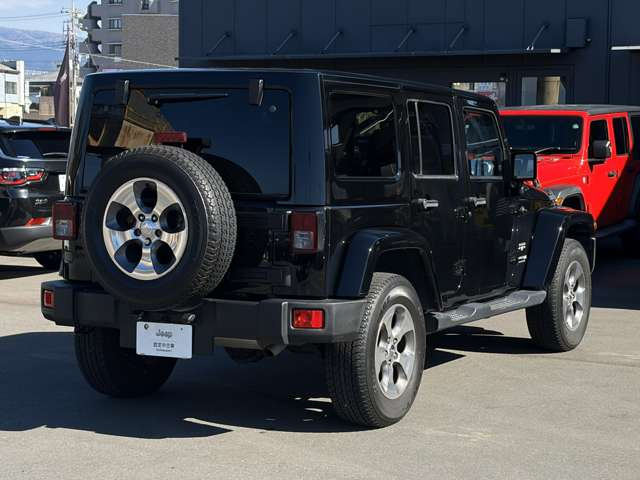 ラングラーアンリミテッド サハラ 4WD