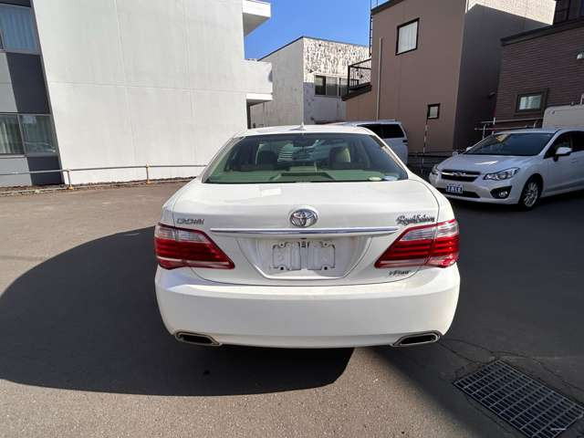 クラウン2.5 ロイヤルサルーン i-Four 4WD