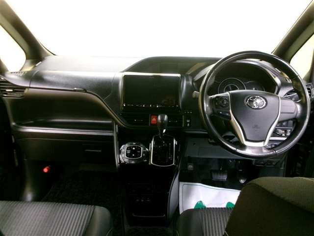 ヴォクシー2.0 ZS