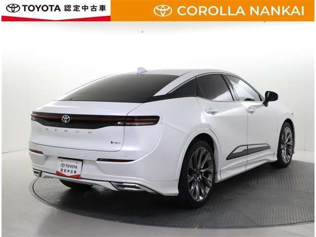 クラウンクロスオーバー2.5 G アドバンスト レザー パッケージ E-Four 4WD