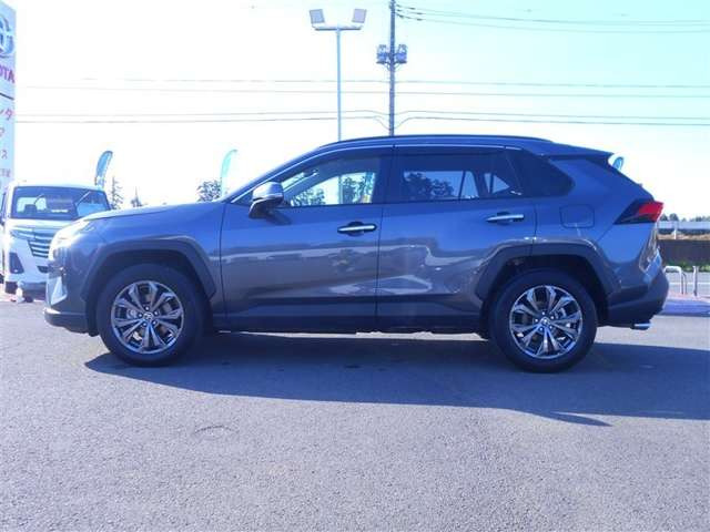 RAV42.5 ハイブリッド G E-Four 4WD