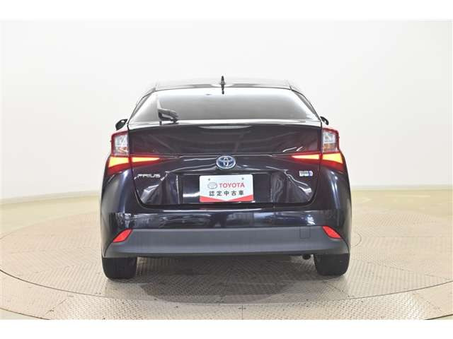 プリウス1.8 S セーフティ プラスII