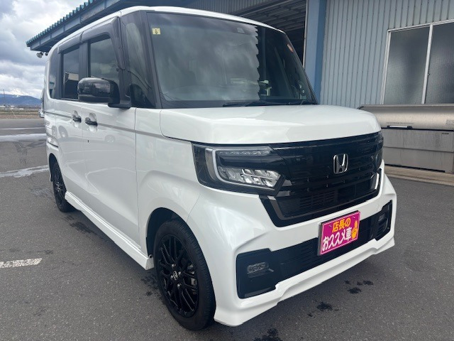 N-BOXカスタムL ターボ スタイルプラス ブラック 4WD