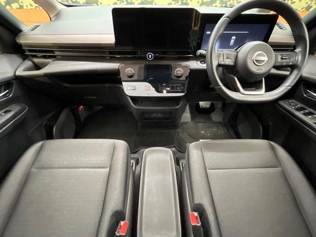 セレナ1.4 e-POWER ハイウェイスターV