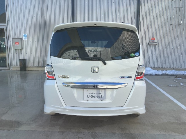 フリードハイブリッド1.5