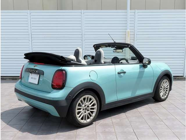 ミニコンバーチブルクーパーC DCT