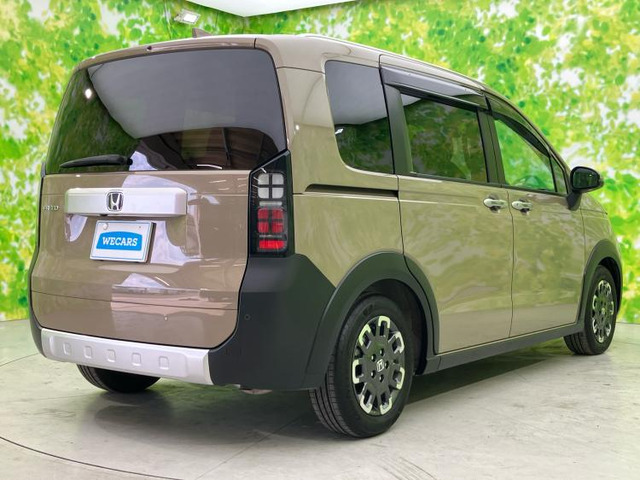 フリード1.5 クロスター