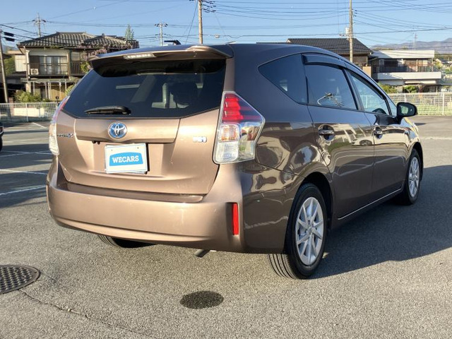 プリウスα1.8 S