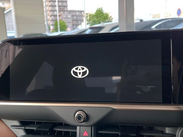 クラウンクロスオーバー2.5 Z E-Four 4WD