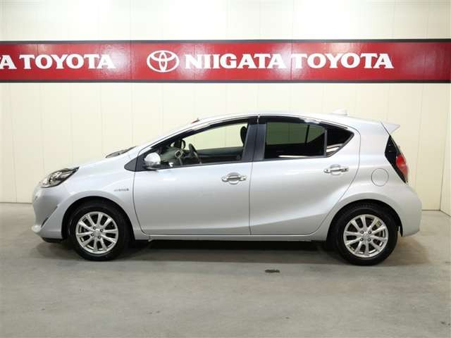 アクア1.5 S スタイルブラック