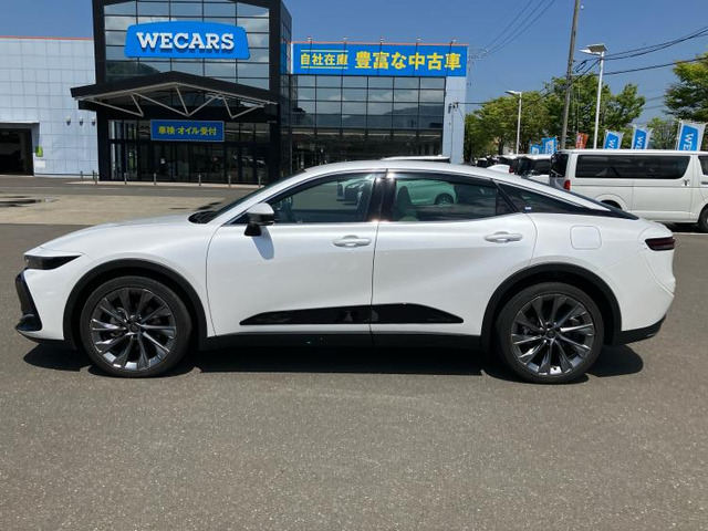 クラウンクロスオーバー2.5 G レザー パッケージ E-Four 4WD