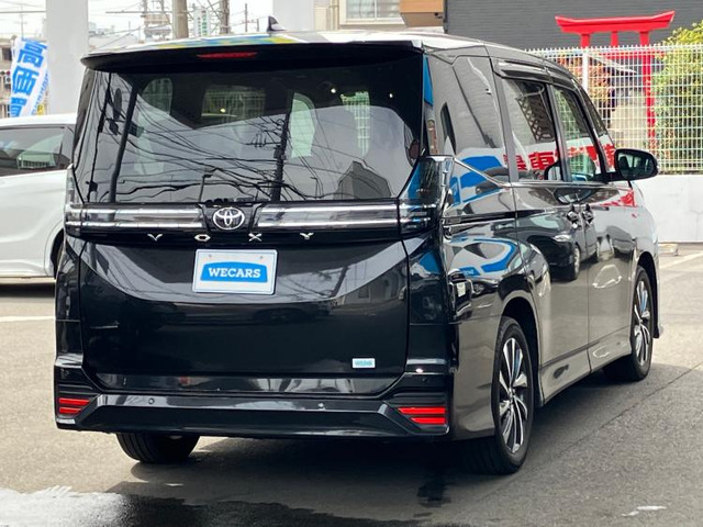 ヴォクシー2.0 S-Z