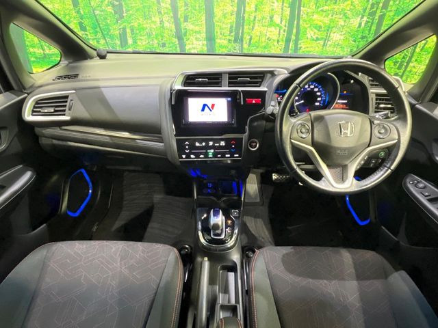 フィット1.5 ハイブリッド Sパッケージ