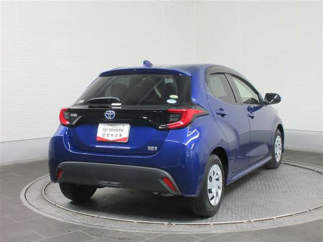 ヤリス1.5 ハイブリッド G