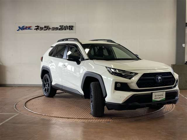 RAV42.5 ハイブリッド アドベンチャー オフロードパッケージ II E-Four 4WD