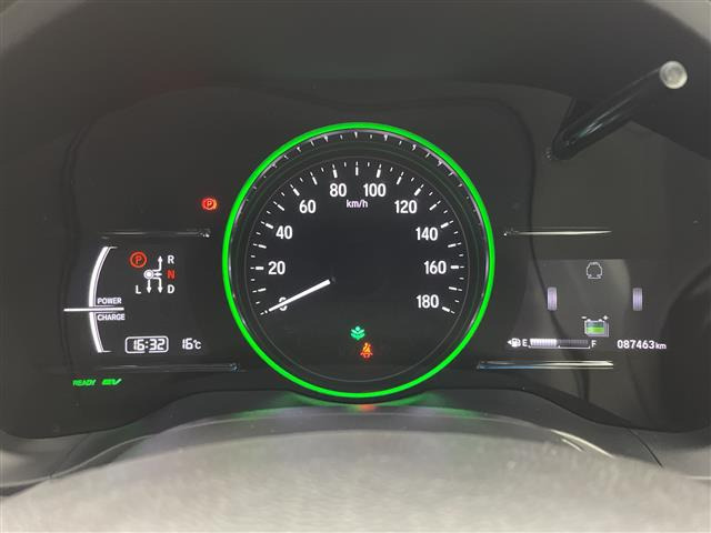 ヴェゼル1.5 ハイブリッド 4WD