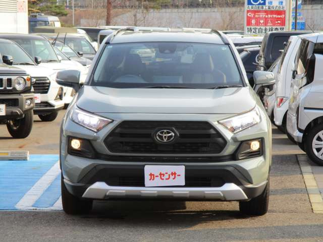 RAV42.0 アドベンチャー 4WD