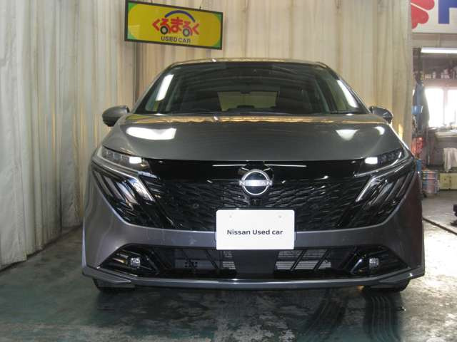 ノートオーラ1.2 G FOUR レザーエディション 4WD