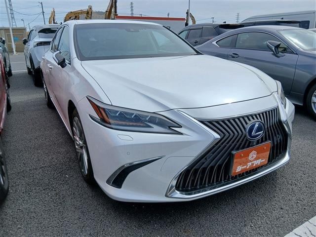 ES300h バージョンL