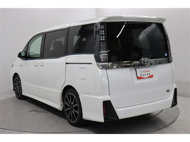 ヴォクシー2.0 ZS G’s