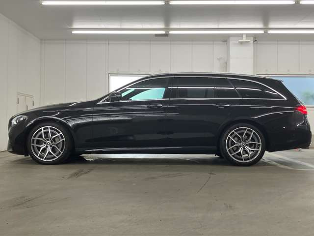 EクラスワゴンE220d スポーツ (ISG)
