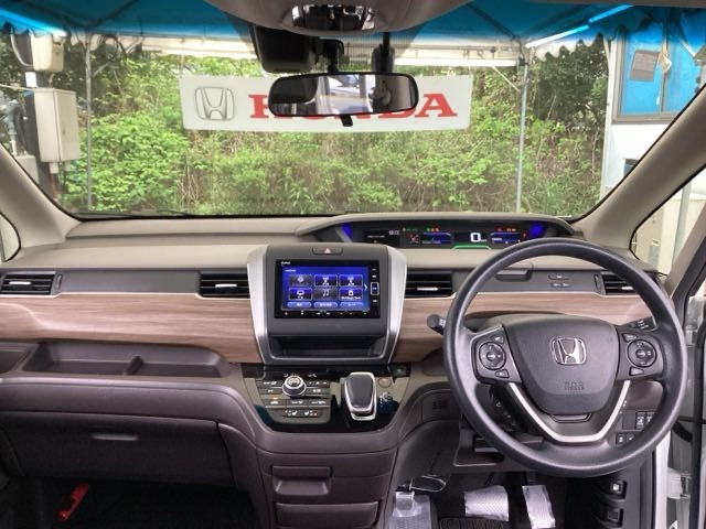 フリード1.5 ハイブリッド G ホンダセンシング サイドリフトアップシート