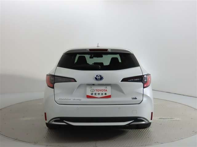 カローラツーリング1.8 ハイブリッド W×B