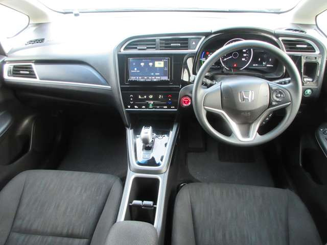 シャトル1.5 ハイブリッド ホンダセンシング 4WD