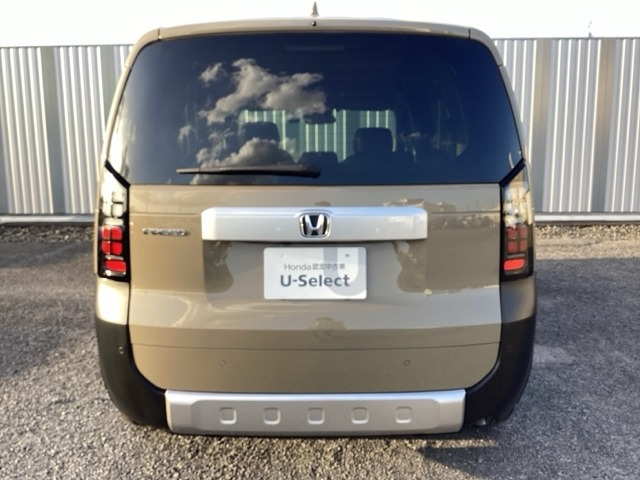 フリード1.5 クロスター