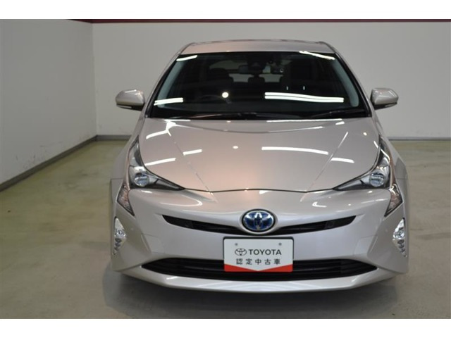 プリウス1.8 S セーフティ プラス