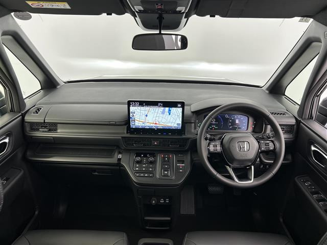 ステップワゴン2.0 e:HEV スパーダ