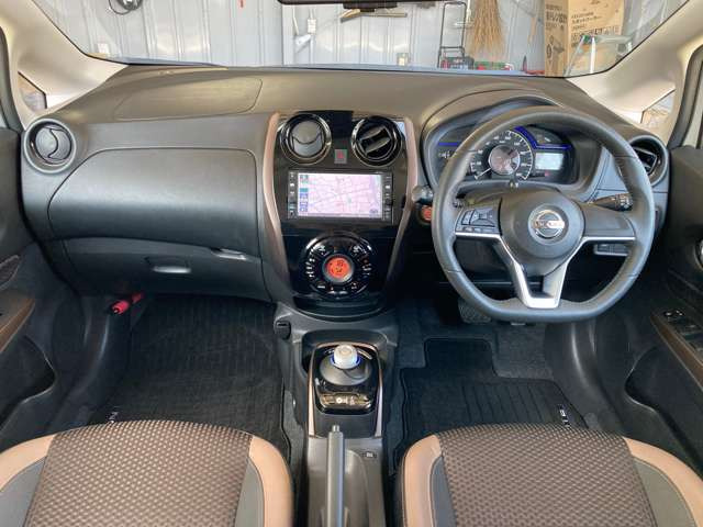 ノート1.2 e-POWER メダリスト