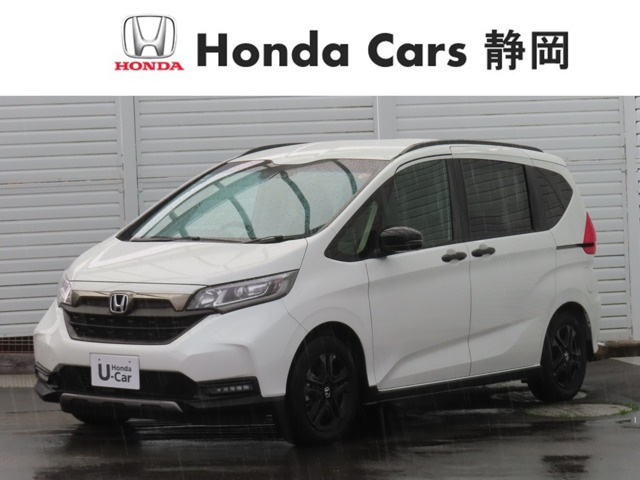 フリード+1.5 クロスター ブラックスタイル