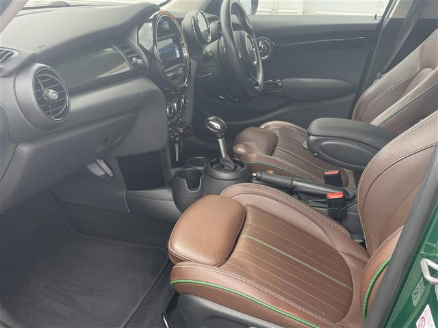 ミニクーパー SD 60イヤーズ エディション