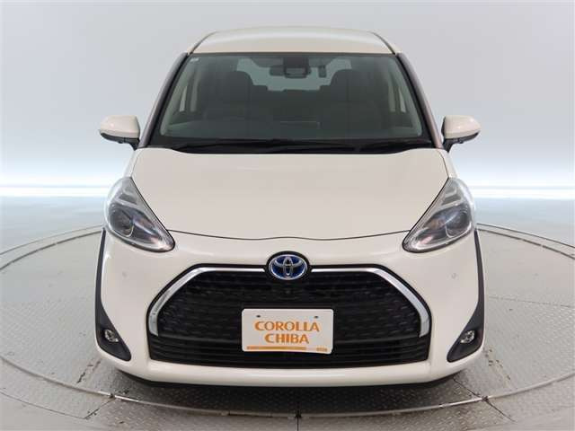 シエンタハイブリッド 1.5 ファンベース G クエロ