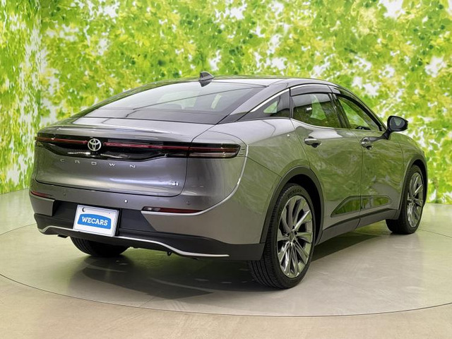 クラウンクロスオーバー2.5 G アドバンスト レザー パッケージ E-Four 4WD