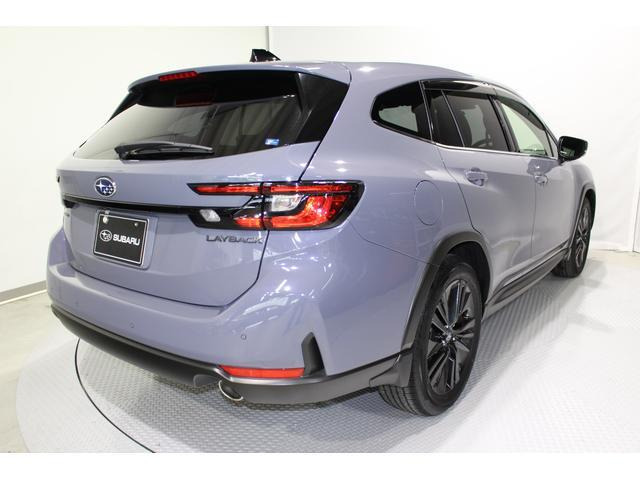 レヴォーグレイバック1.8 ブラック セレクション 4WD