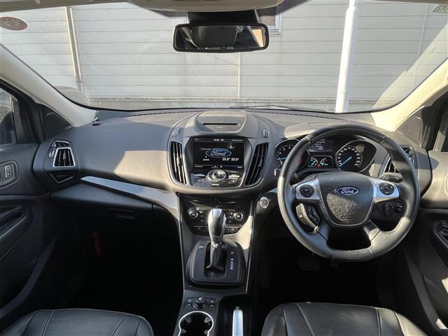 クーガタイタニアム 4WD