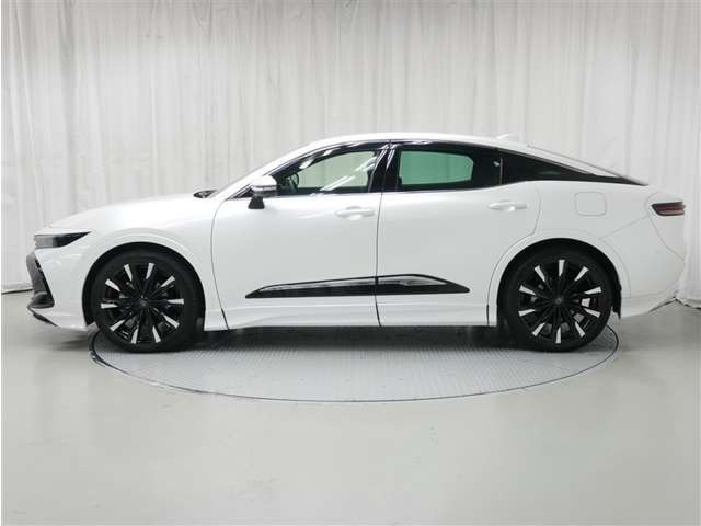 クラウンクロスオーバー2.4 RS アドバンスト E-Four advanced 4WD