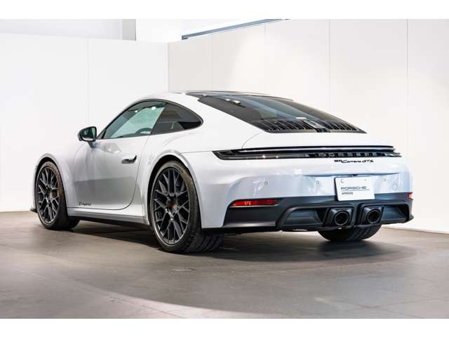 911カレラ GTS PDK