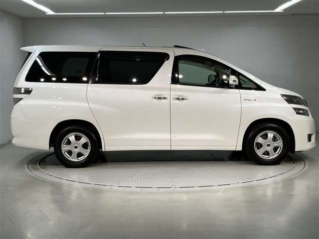 ヴェルファイアハイブリッド2.4 X 4WD